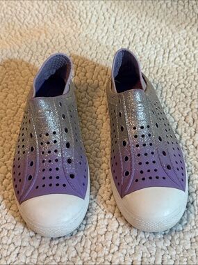 Sketchers Slip-On Girls Lavender Glitter Casual Shoes Size 4